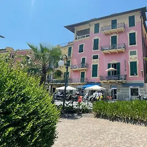 Serena , Arenzano Italie